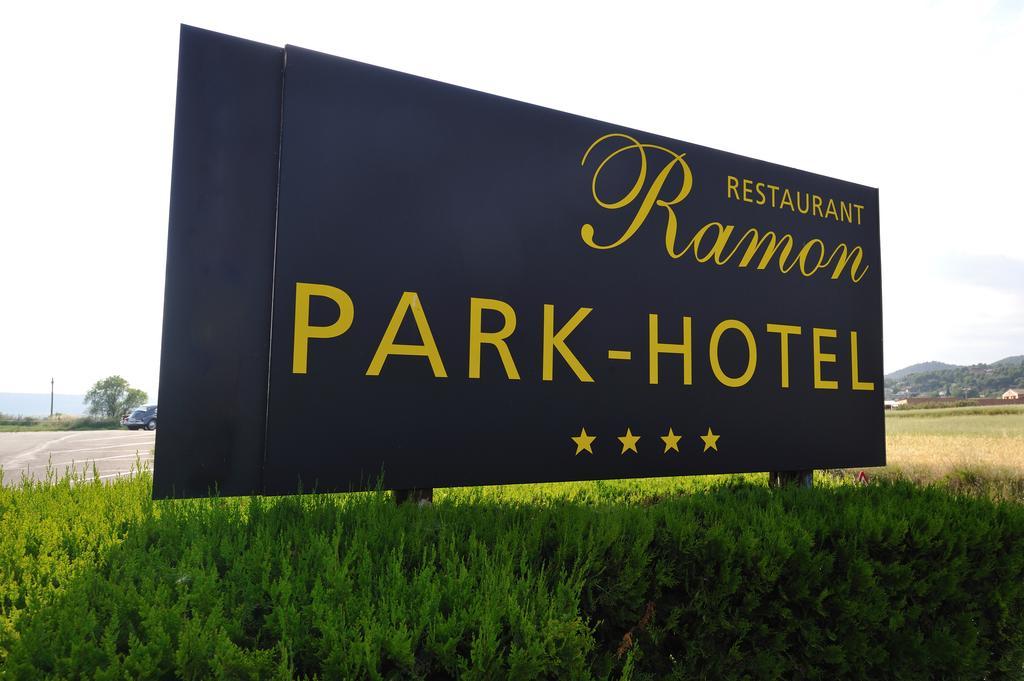 Ramon Park-Hotel Santpedor Luaran gambar